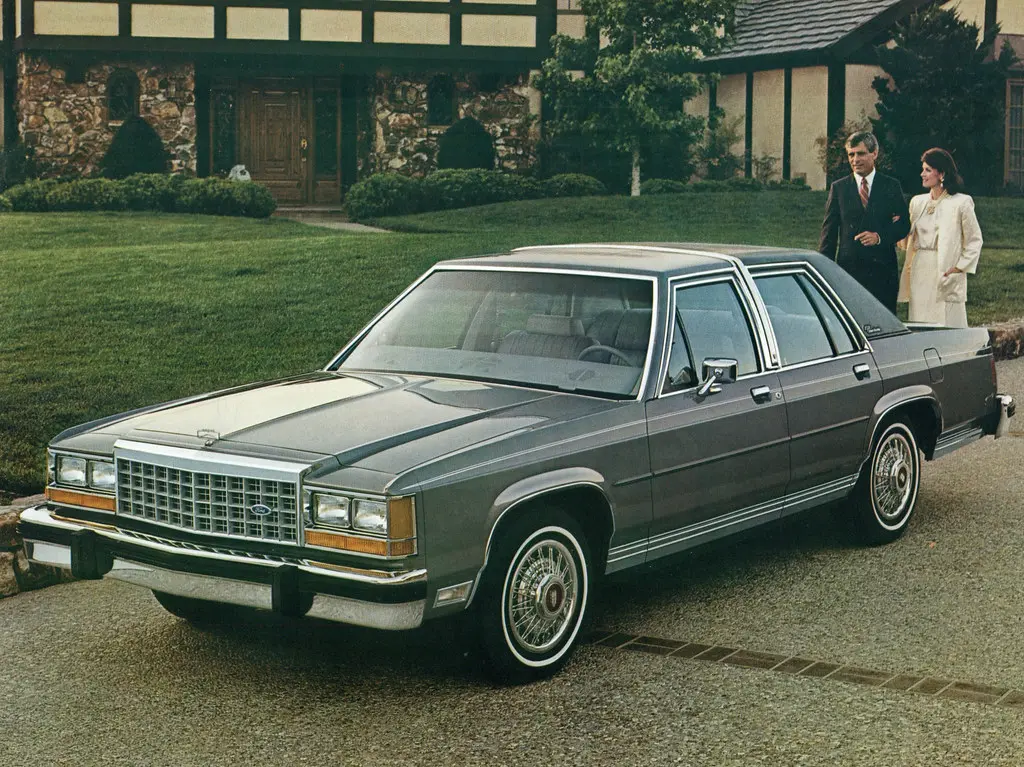 Ford Crown Victoria Crown Victoria 4.6 LTD 0