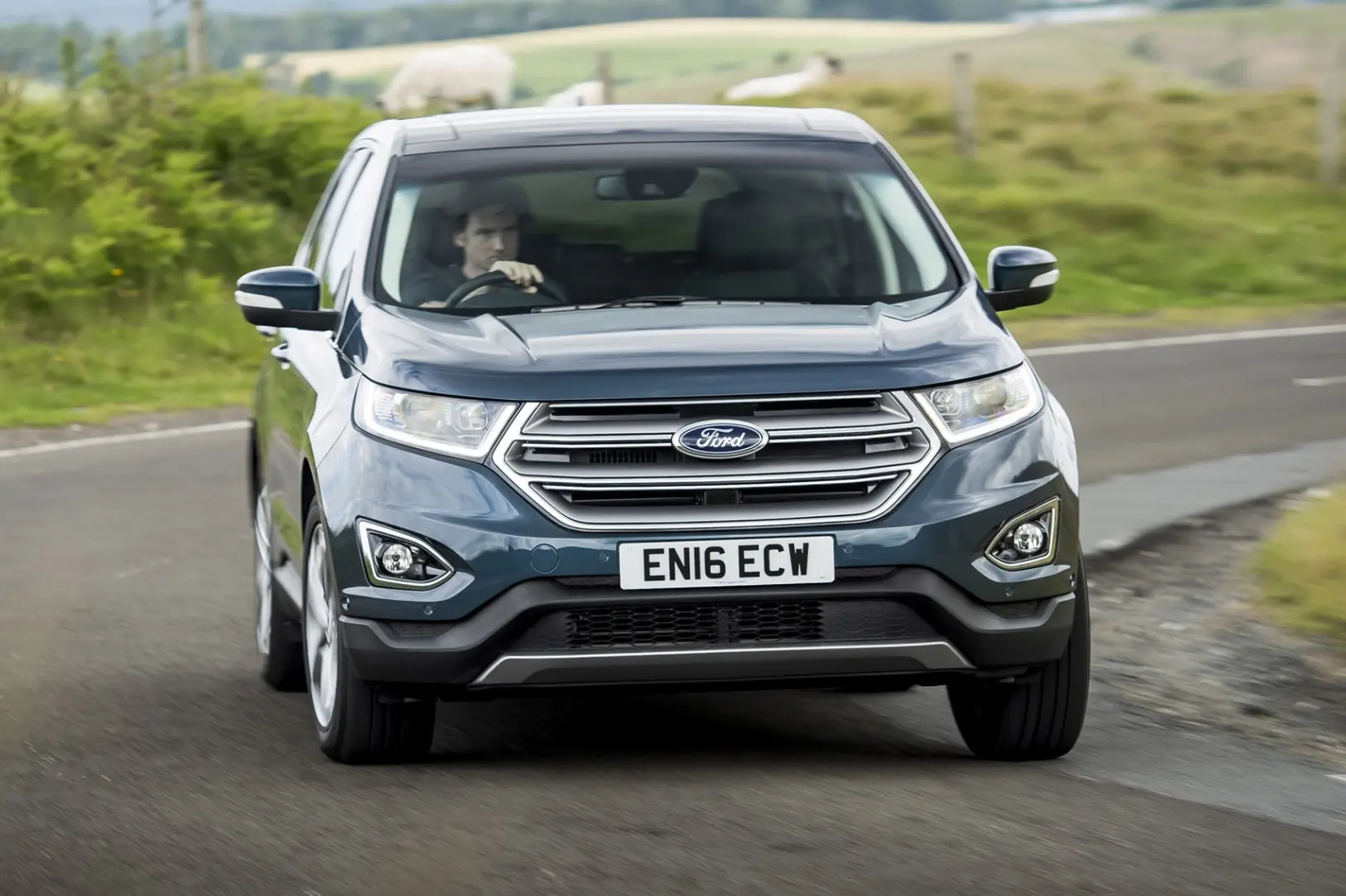 Ford Edge Edge 2.0 TDCI AWD Titanium Powershift 3