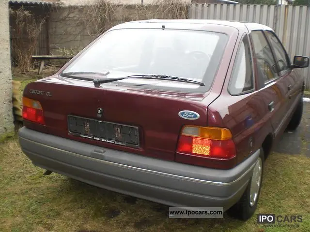 Ford Escort Escort 1.3 CL 5