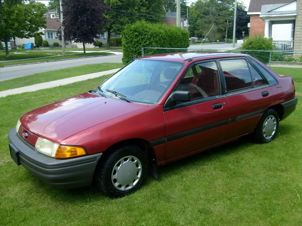 Ford Escort Escort 1.3 CL 5