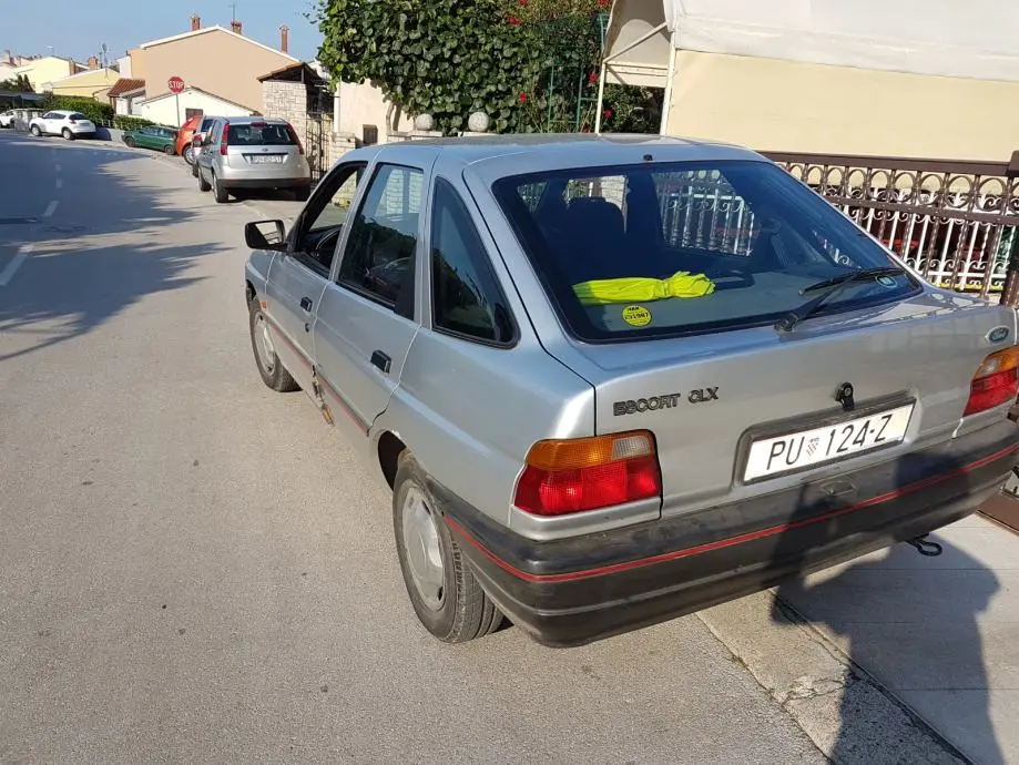 Ford Escort Escort 1.3 CLX 4