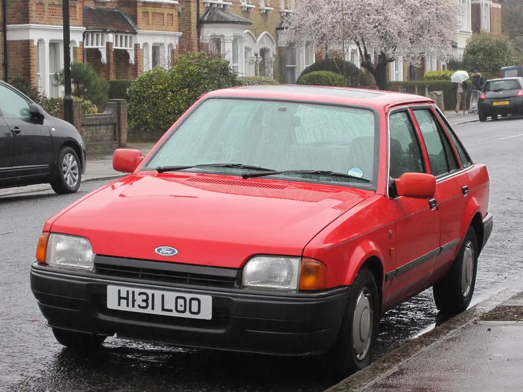 Ford Escort Escort 1.3 Ghia 1