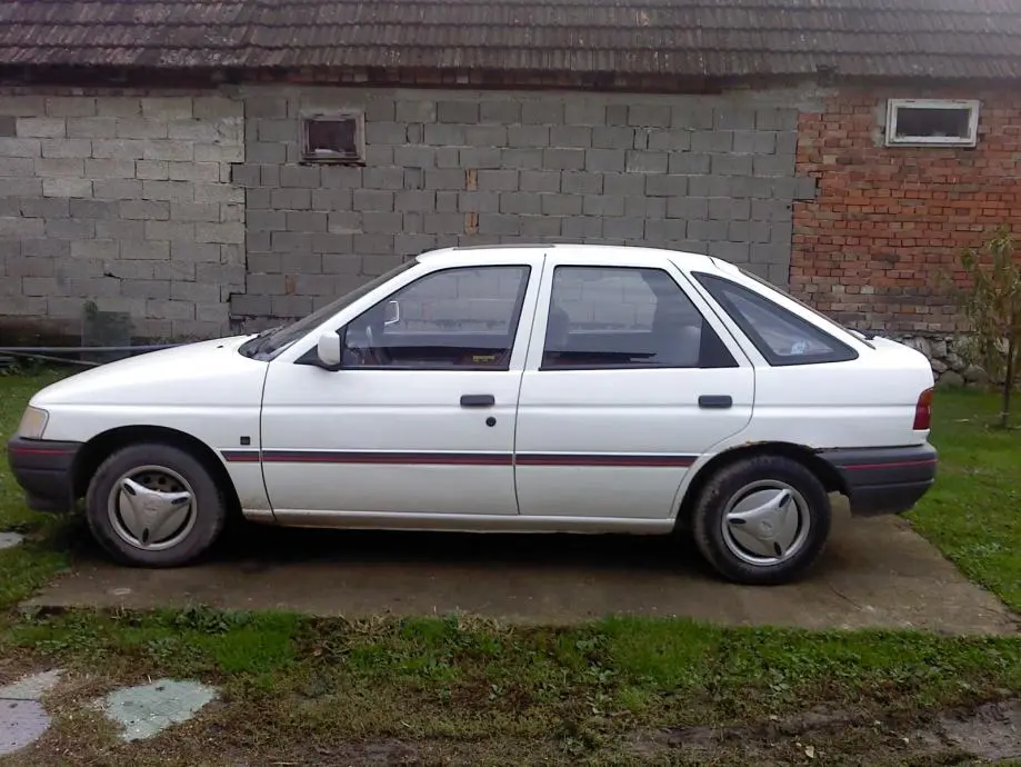 Ford Escort Escort 1.4 CL 4