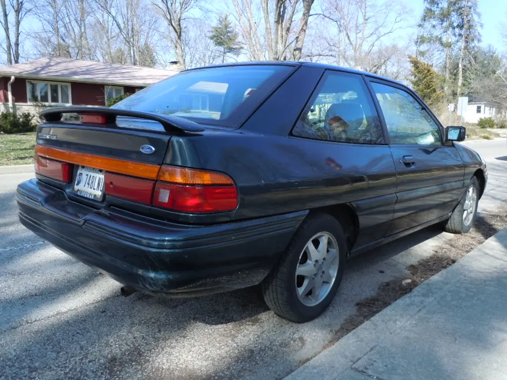 Ford Escort Escort 1.4 CL 2