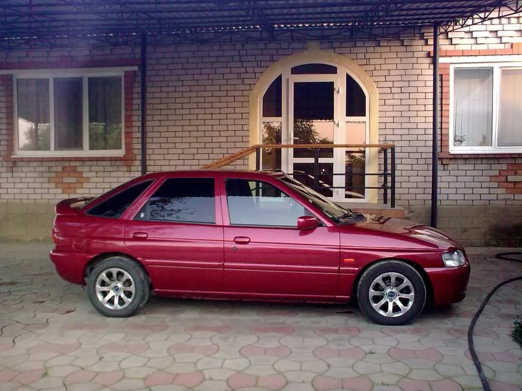 Ford Escort Escort 1.4 CL 6