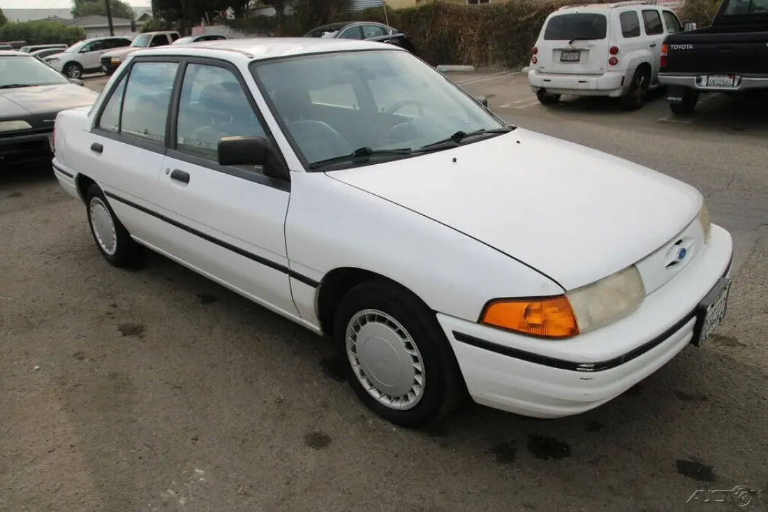 Ford Escort Escort 1.4 CLX 6