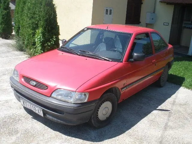 Ford Escort Escort 1.4 CLX 3