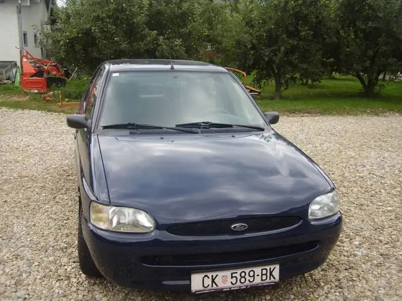 Ford Escort Escort 1.4 CLX 2