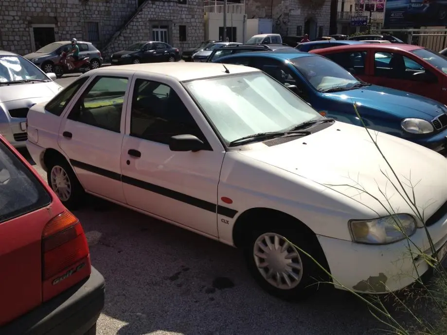 Ford Escort Escort 1.4 CLX 6