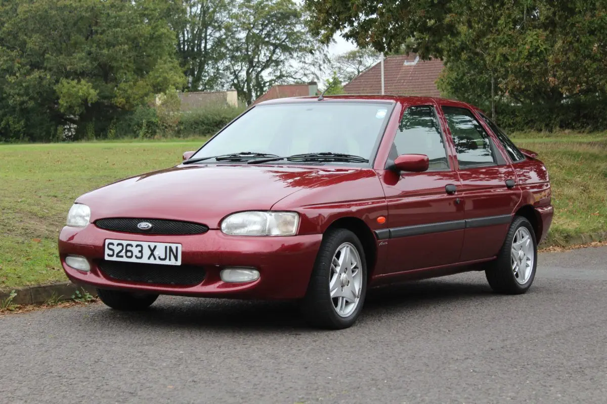 Ford Escort Escort 1.6 16V Classic 5