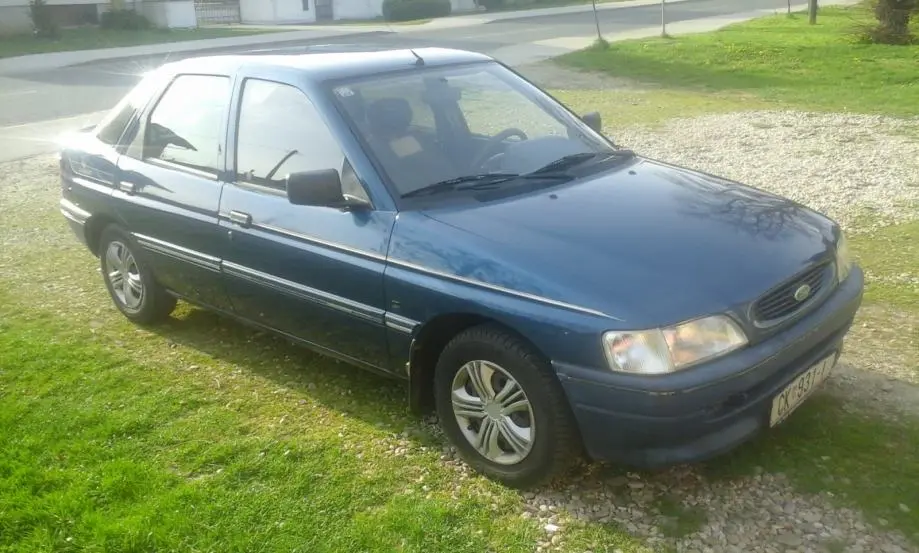 Ford Escort Escort 1.6 16V CLX 4