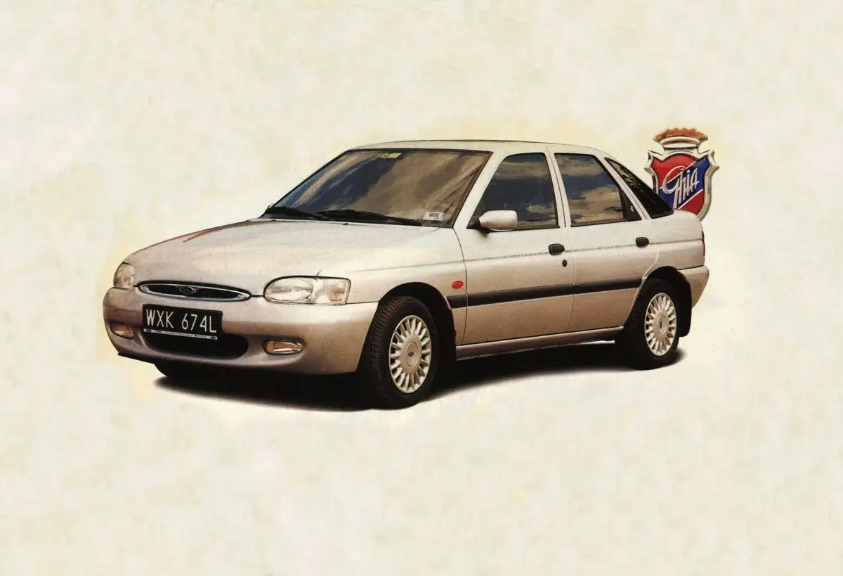Ford Escort Escort 1.6 16V Ghia 4