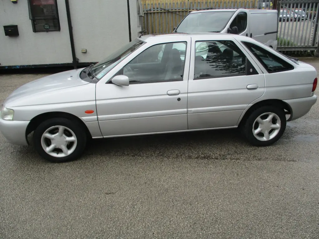 Ford Escort Escort 1.6 16V Ghia 2