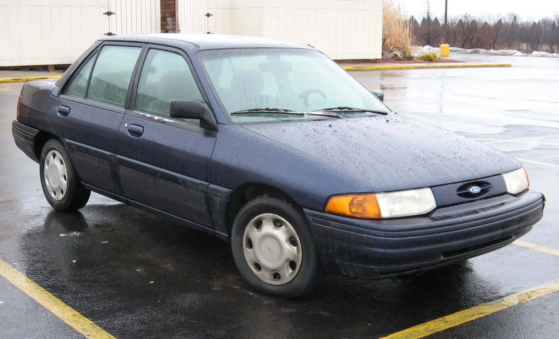 Ford Escort Escort 1.8 D CL 5