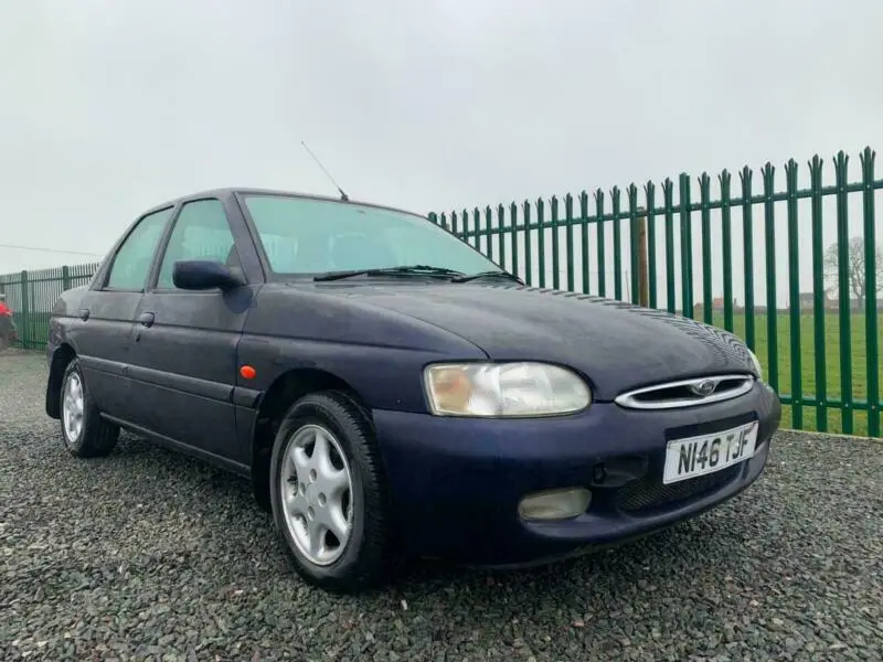 Ford Escort Escort 1.8 16V Ghia 2