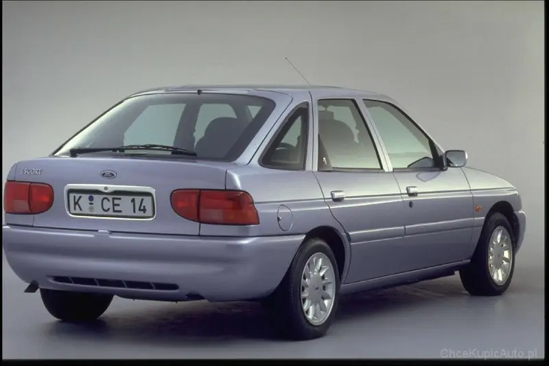Ford Escort Escort 1.8 D CL 4