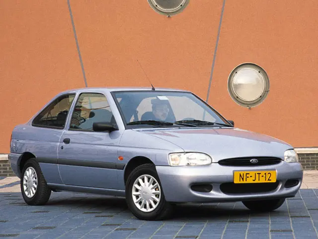 Ford Escort Escort 1.8 D CLX 4