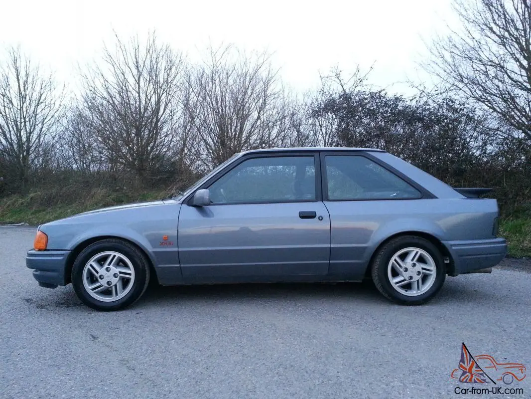Ford Escort Escort 1.8 XR3i 4
