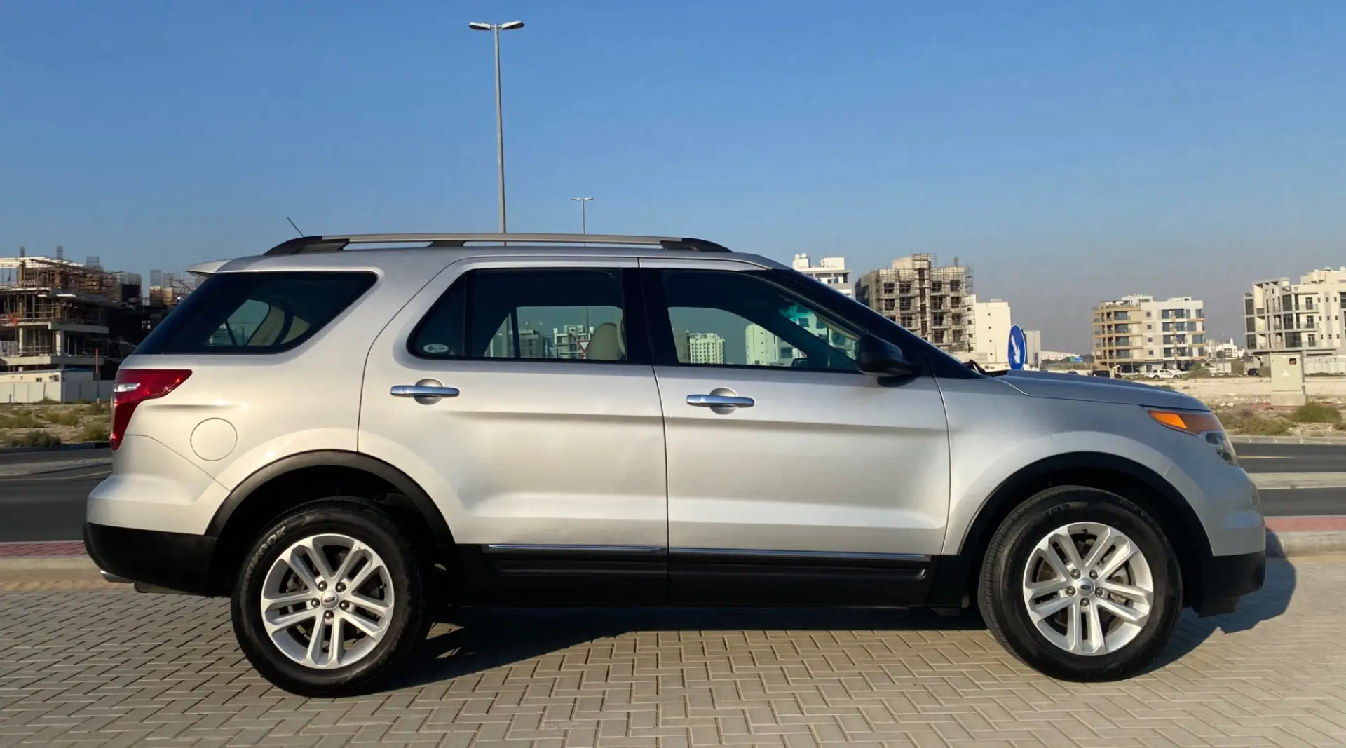 Ford Explorer Explorer 3.5 L V6 4WD 0
