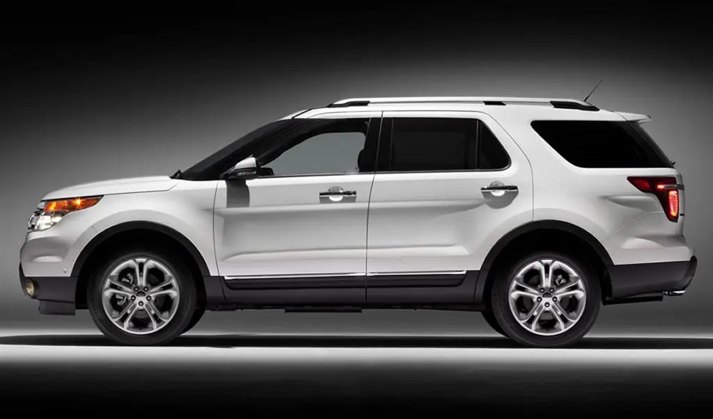 Ford Explorer Explorer 3.5 L V6 4WD 1