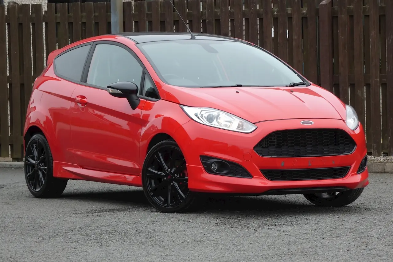 Ford Fiesta Fiesta 1.0 GTDI EcoBoost Red 2