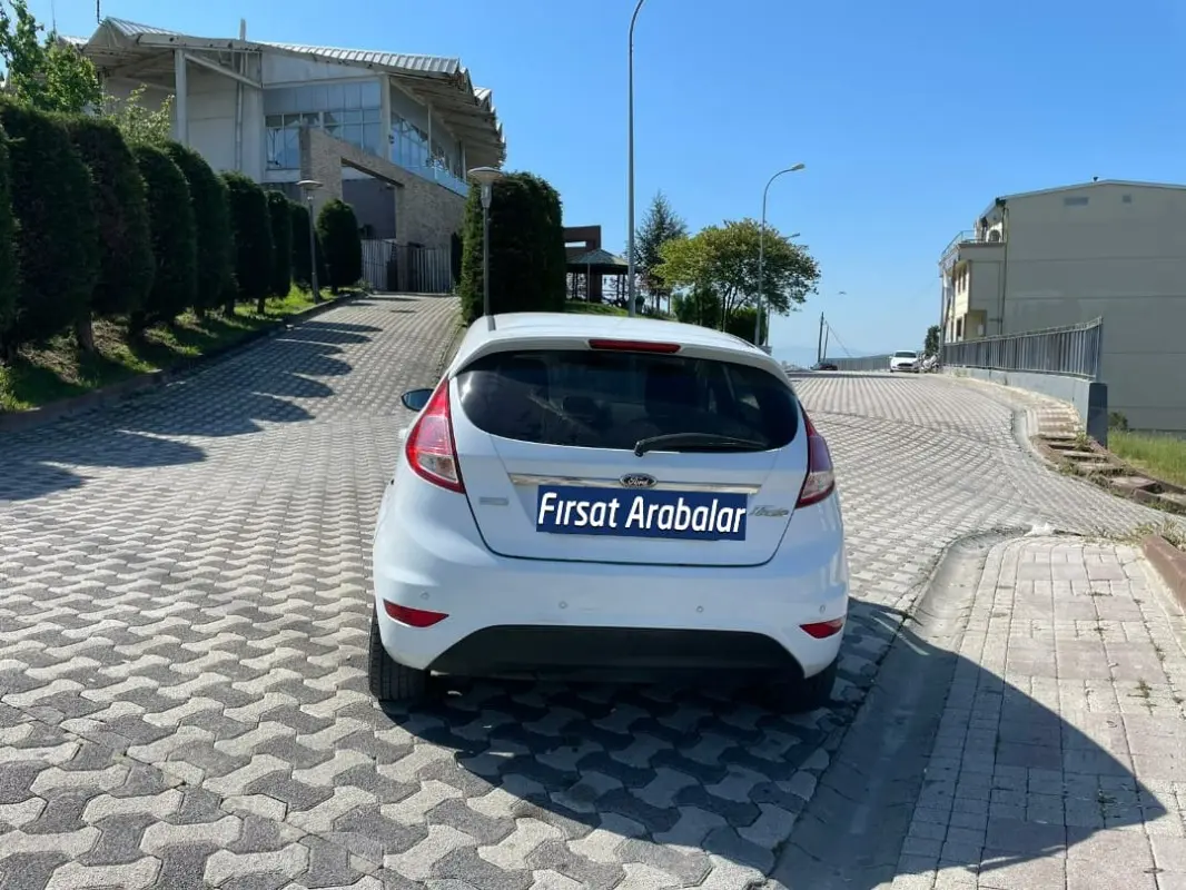 Ford Fiesta Fiesta 1.0 GTDI EcoBoost Titanium ESP Powershift 6