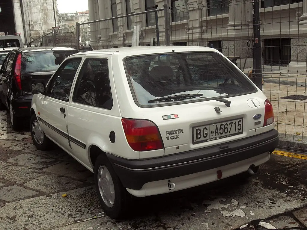 Ford Fiesta Fiesta 1.1 CLX 2