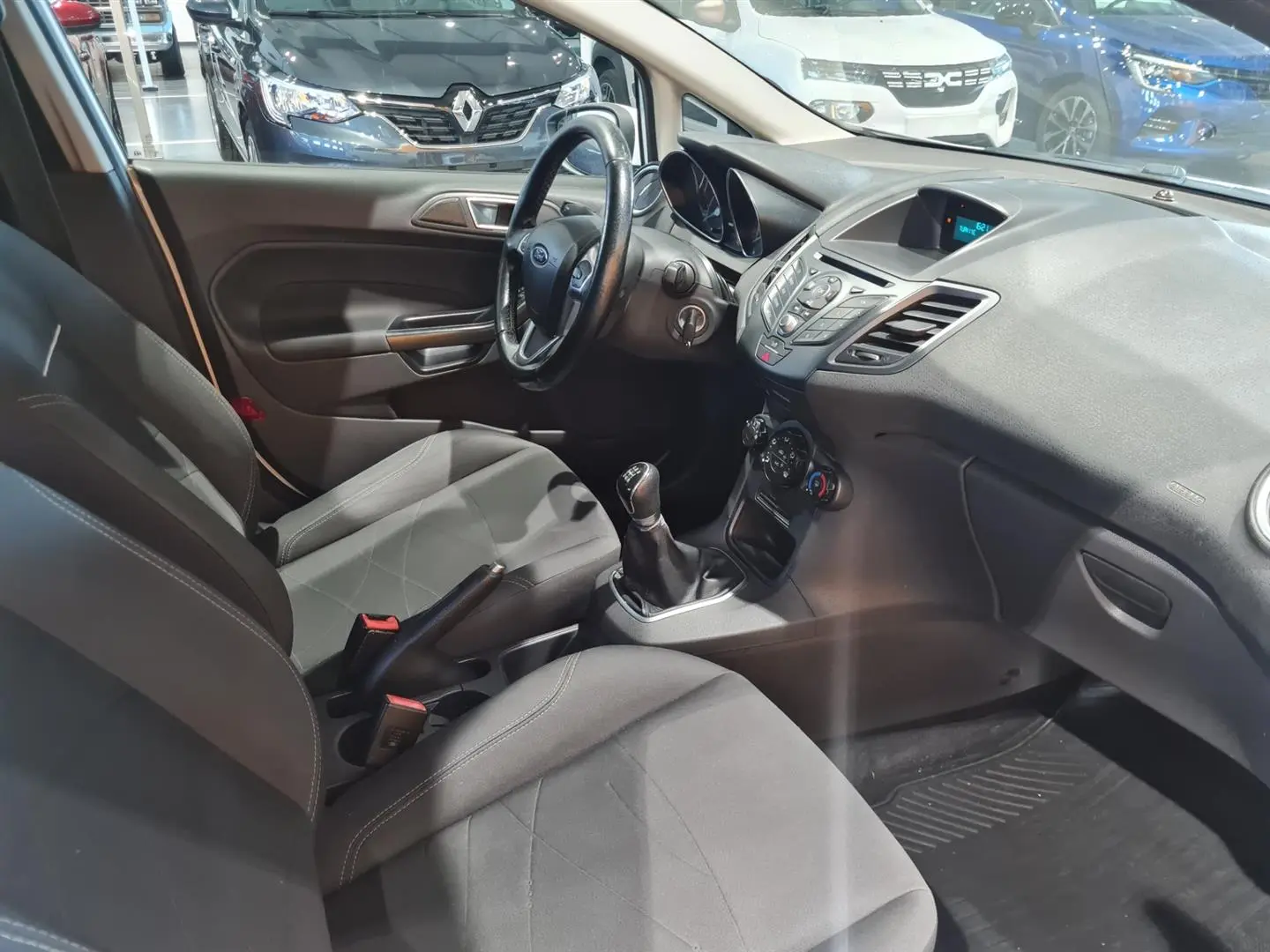 Ford Fiesta Fiesta 1.25i Trend 4