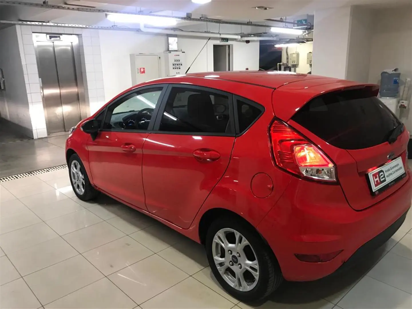 Ford Fiesta Fiesta 1.25i Trend ESP 2