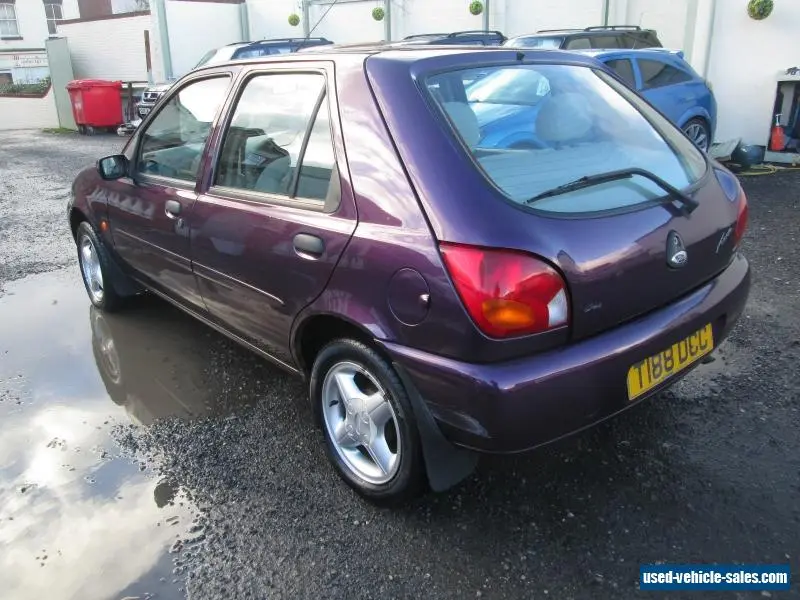 Ford Fiesta Fiesta 1.3 Ghia 1