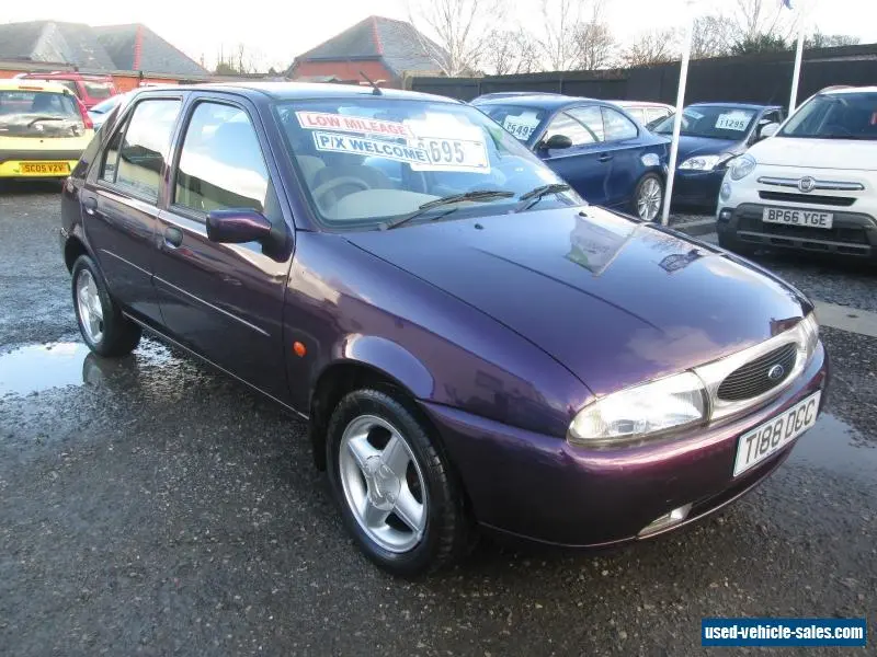 Ford Fiesta Fiesta 1.3 Ghia 2