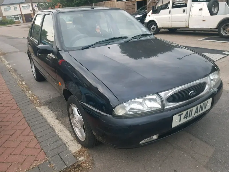 Ford Fiesta Fiesta 1.3 Ghia 7
