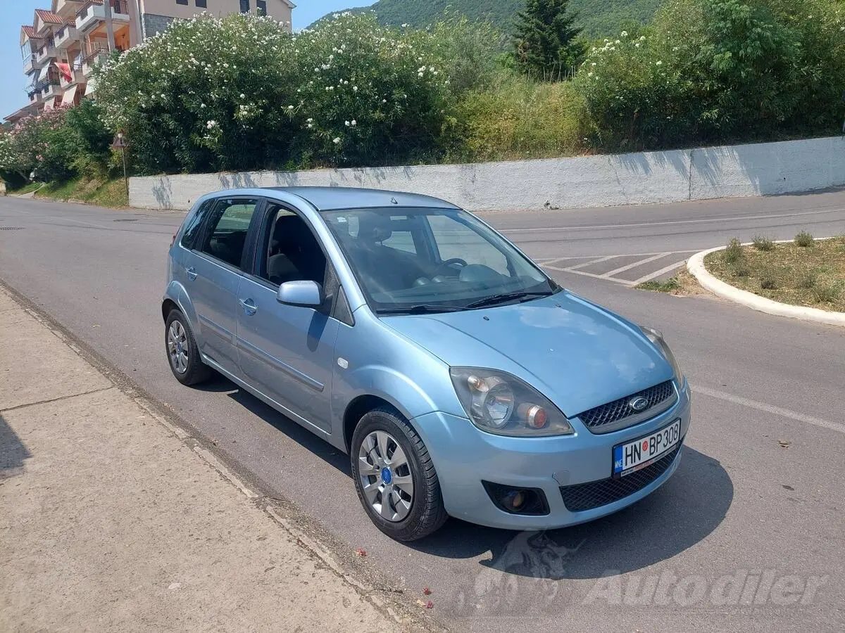 Ford Fiesta Fiesta 1.4 Fashion 2