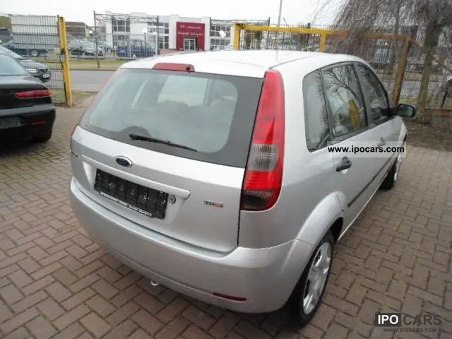 Ford Fiesta Fiesta 1.4 Ghia 6