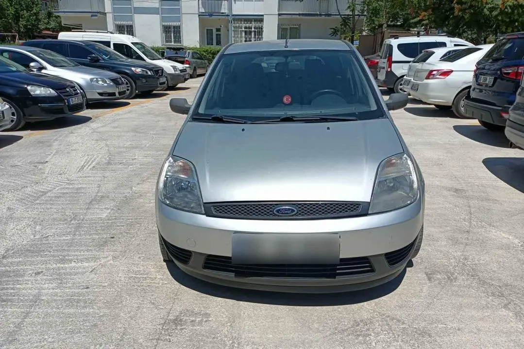 Ford Fiesta Fiesta 1.4 TDCi Sport 4