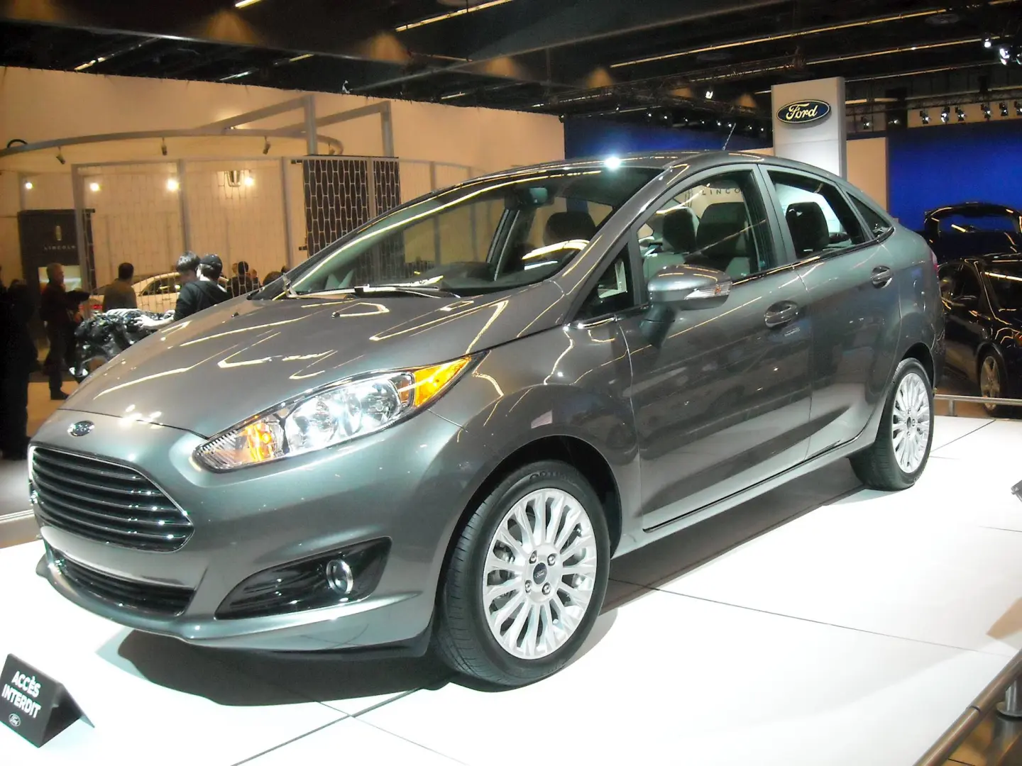 Ford Fiesta Fiesta 1.4 Titanium 4