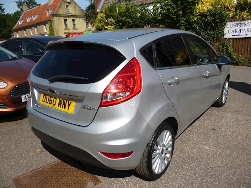 Ford Fiesta Fiesta 1.6 TDCI Titanium 5