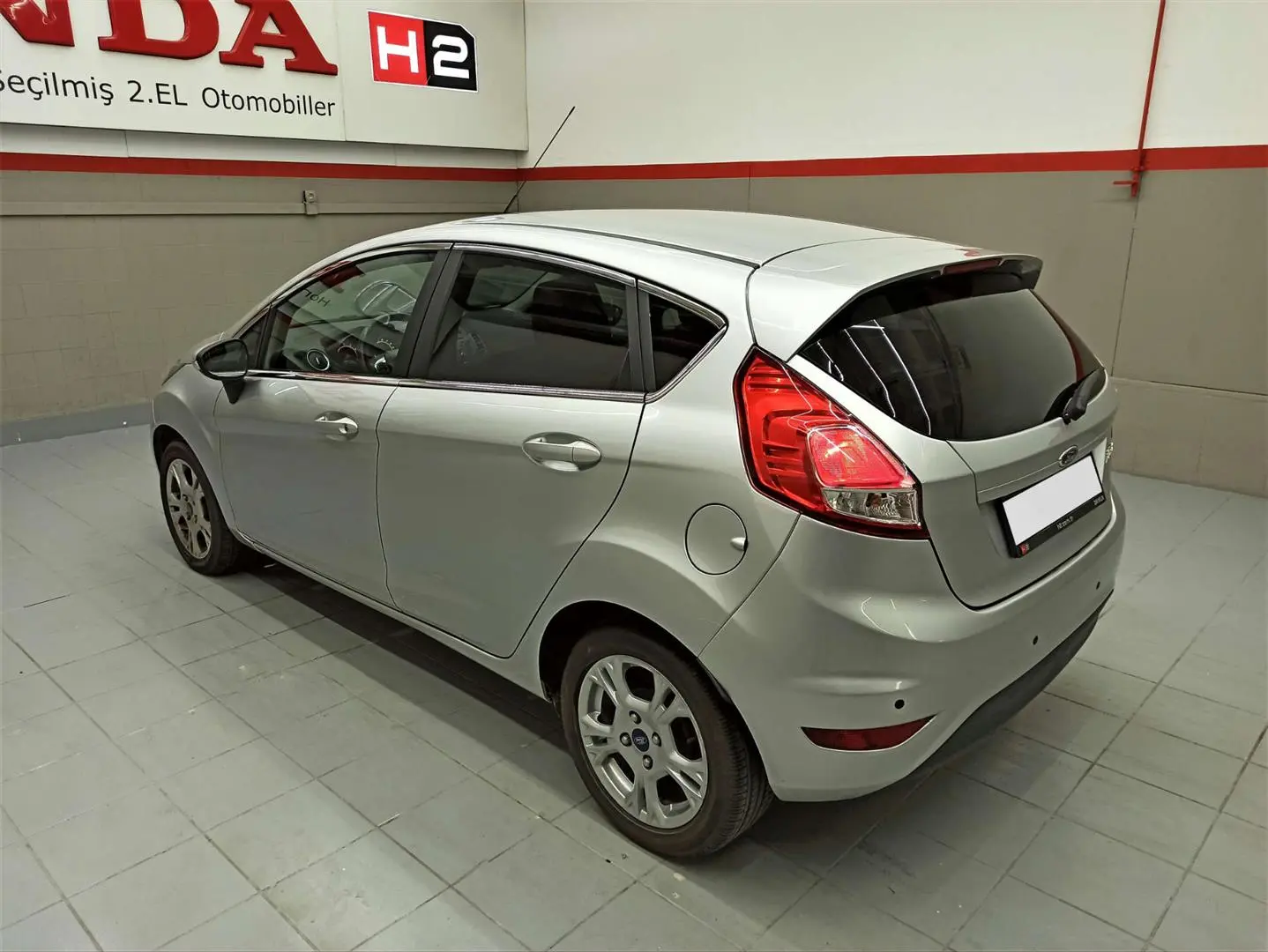 Ford Fiesta Fiesta 1.6 Ti-VCT Trend Powershift 2