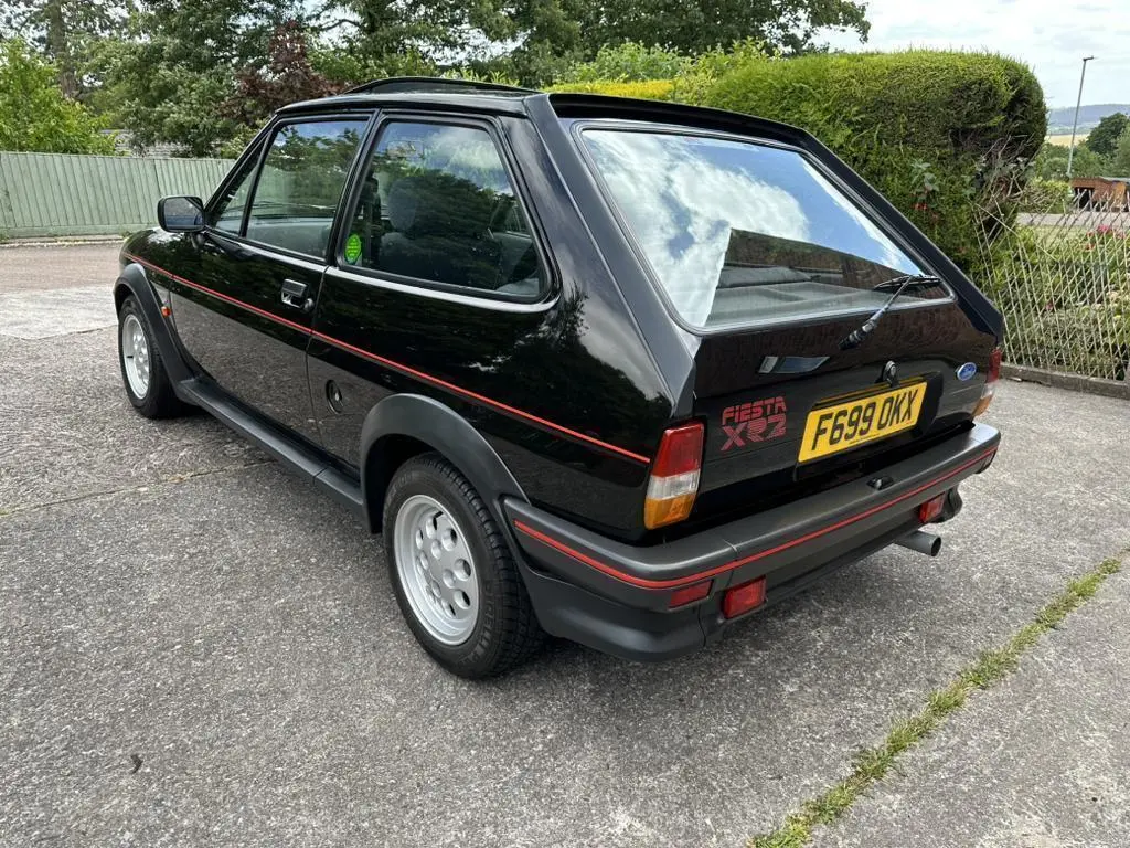 Ford Fiesta Fiesta 1.6 XR2i 5