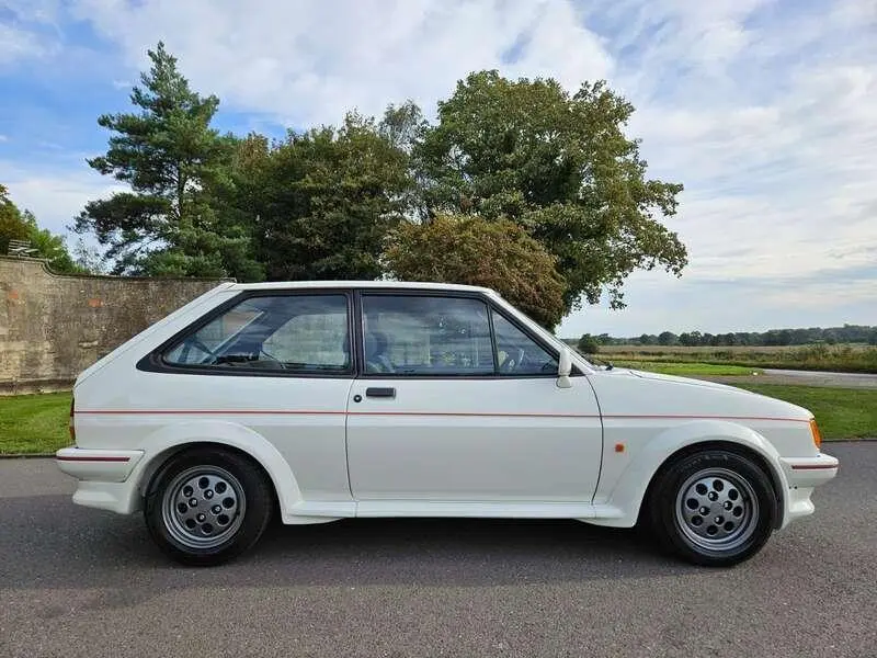 Ford Fiesta Fiesta 1.6 XR2i 4