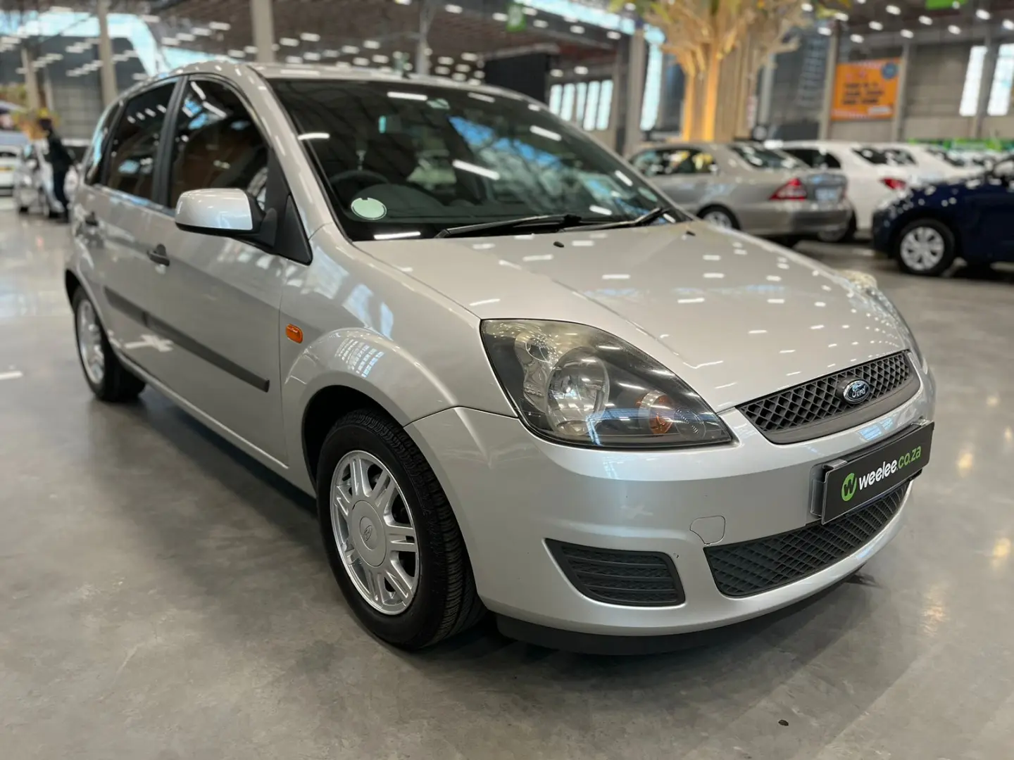 Ford Fiesta Fiesta 1.6i Collection 4