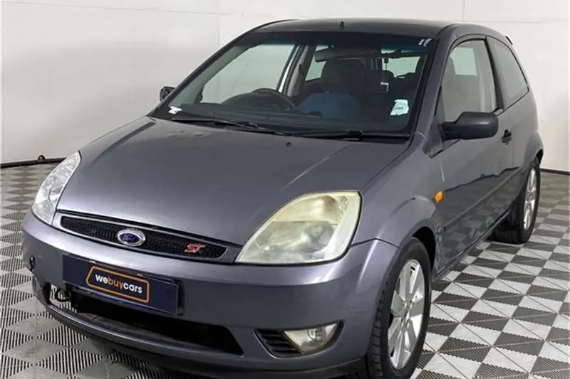 Ford Fiesta Fiesta 1.6i Comfort 4