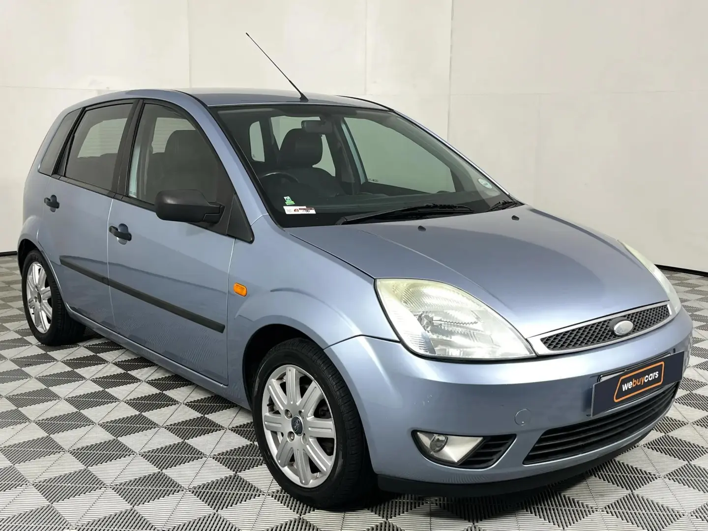 Ford Fiesta Fiesta 1.6i Ghia 2