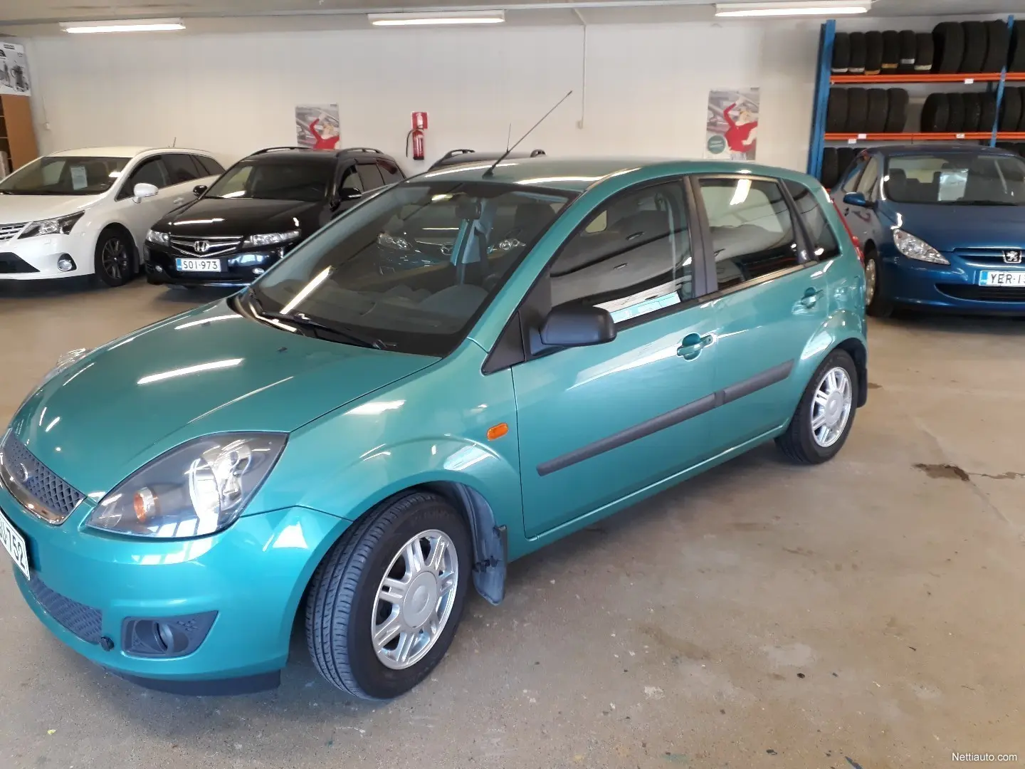 Ford Fiesta Fiesta 1.6i Ghia 5