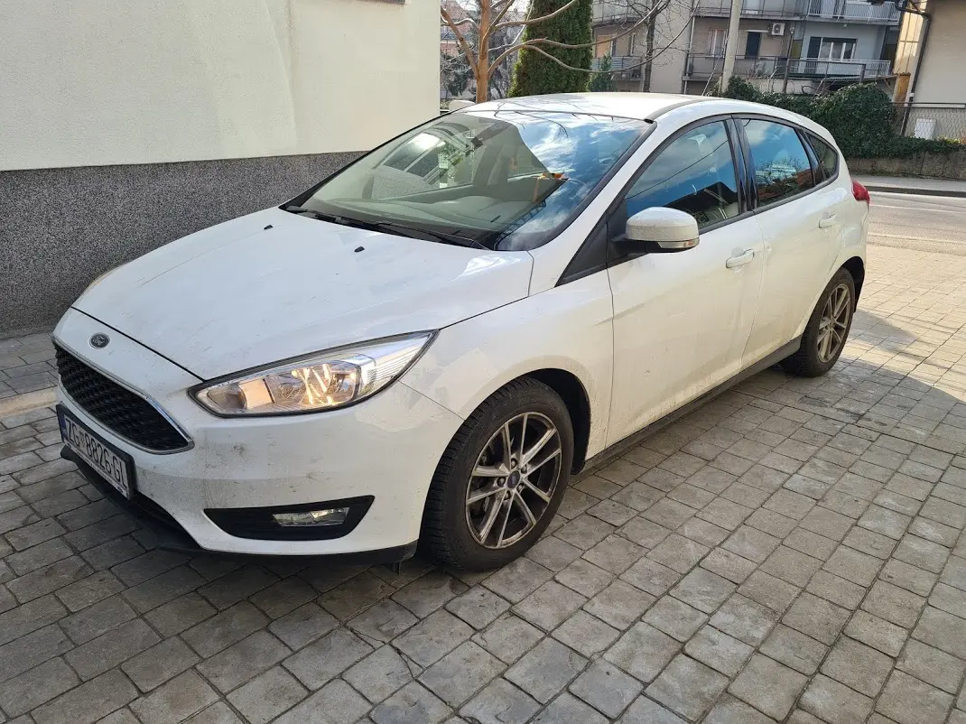 Ford Focus Focus 1.0 GTDI EcoBoost Trend X 4