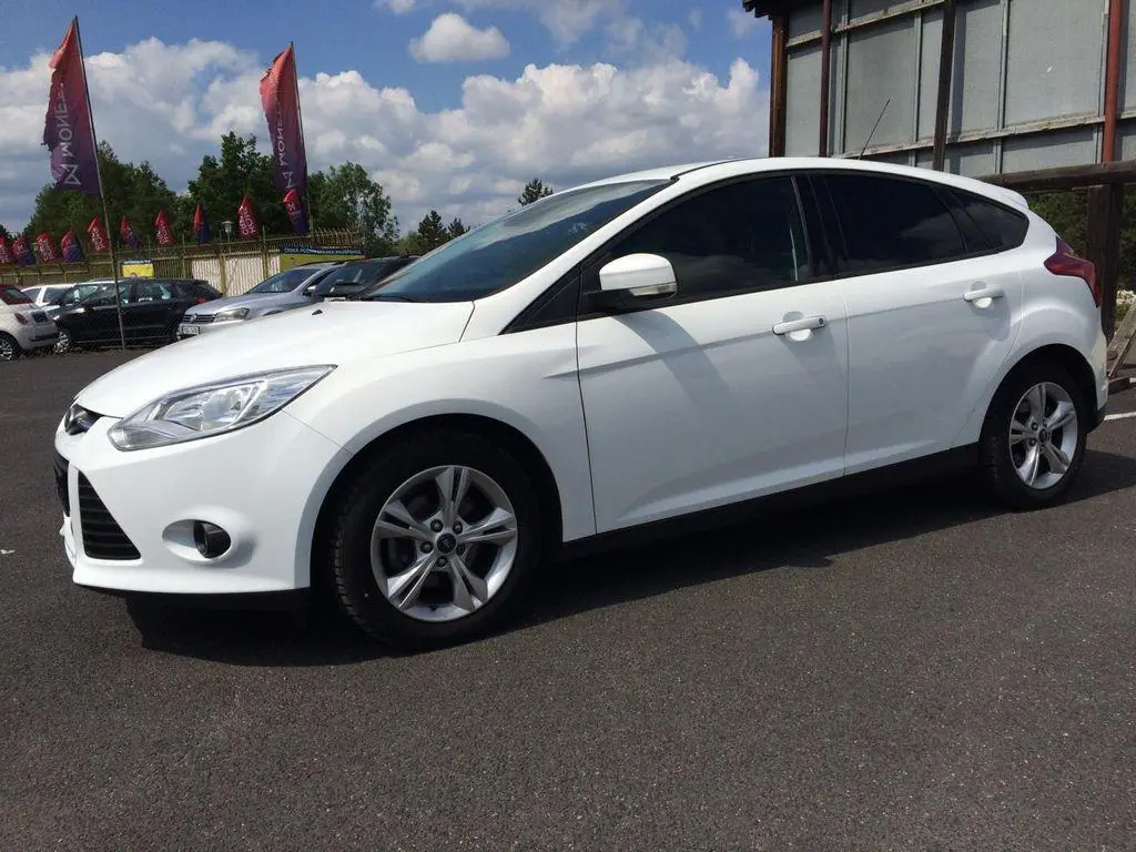 Ford Focus Focus 1.0 GTDI EcoBoost Trend X 6