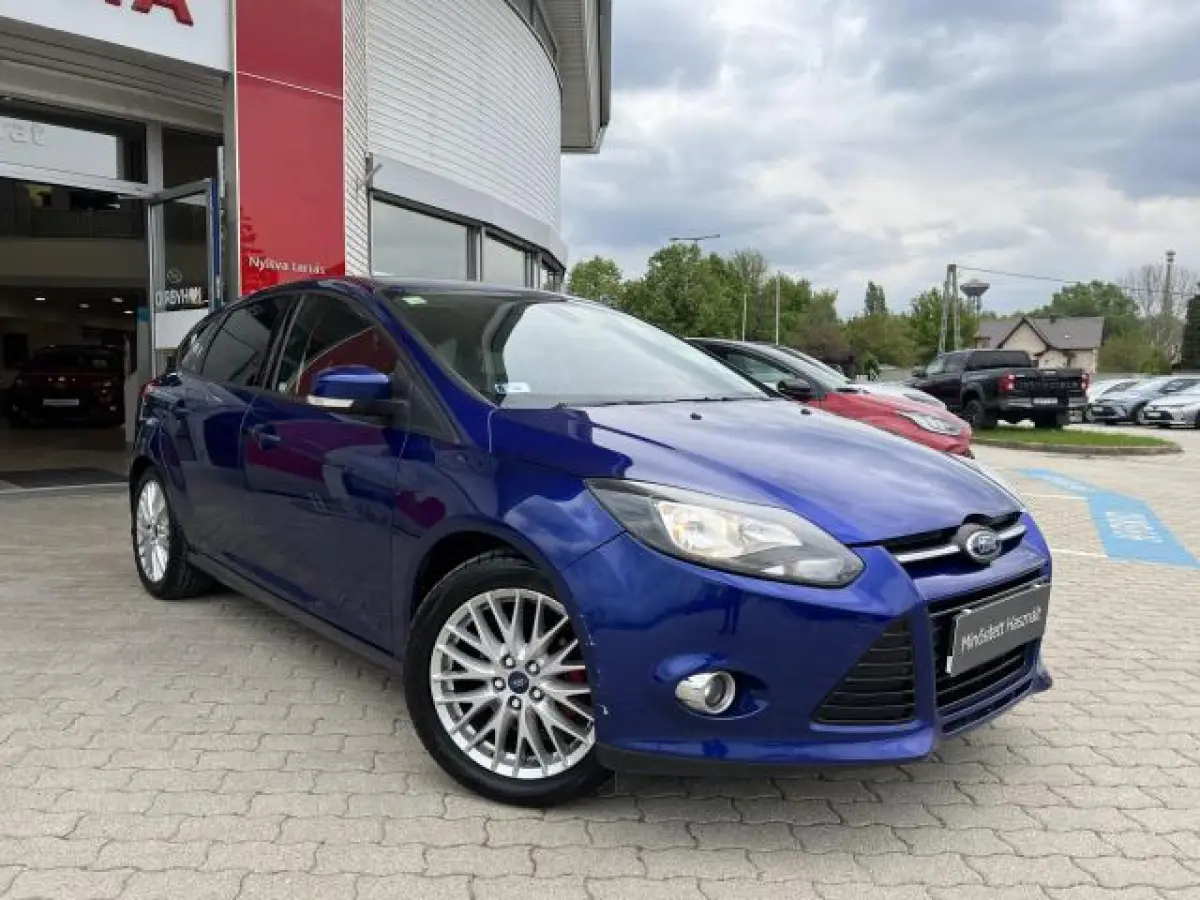 Ford Focus Focus 1.0 GTDI EcoBoost Trend X 4