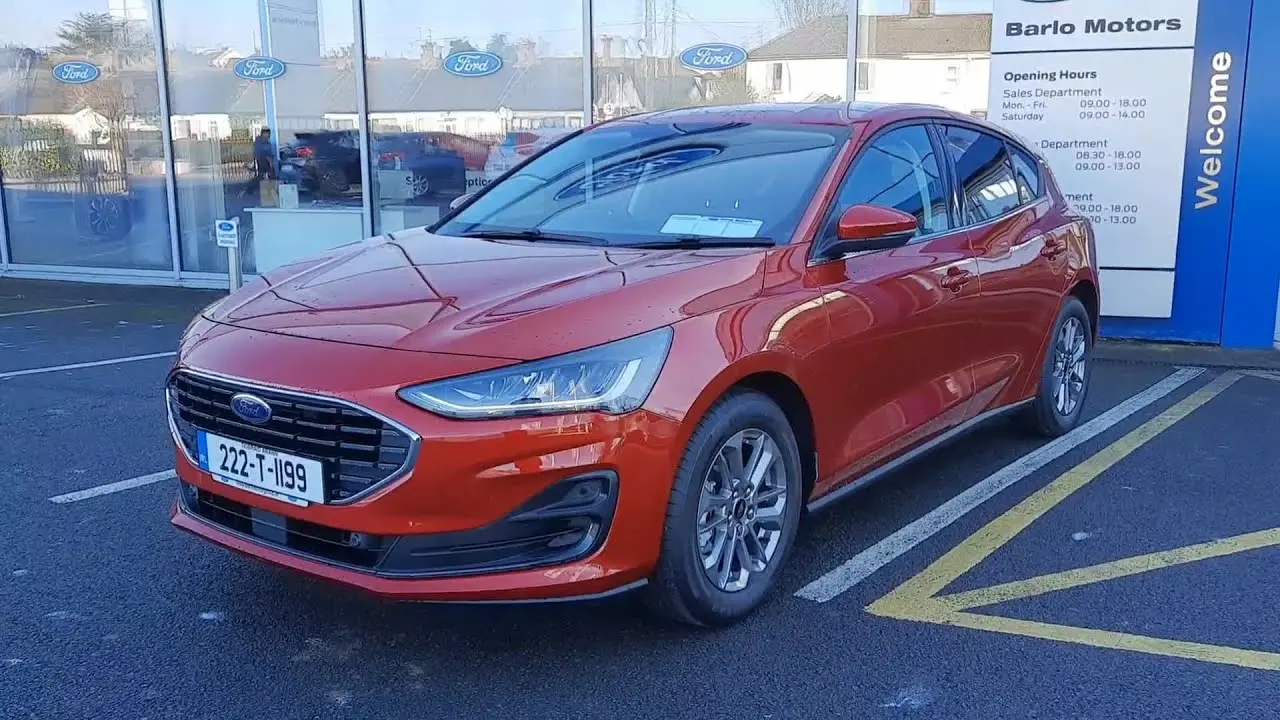 Ford Focus Focus 1.0L EcoBoost Mhev Titanium 6