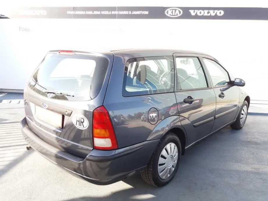 Ford Focus Focus 1.4 Comfort 3