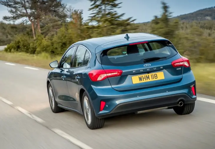 Ford Focus Focus 1.5 EcoBlue Trend X 5